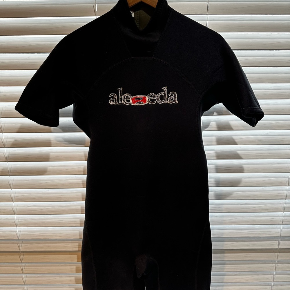Aleeda Men’s Large Spring Wet Suit